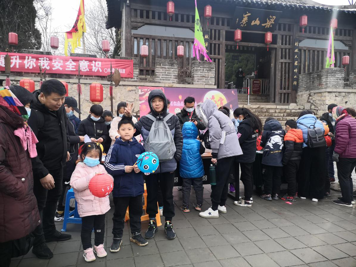 正月十五鬧元宵，梁山景區(qū)人氣高！